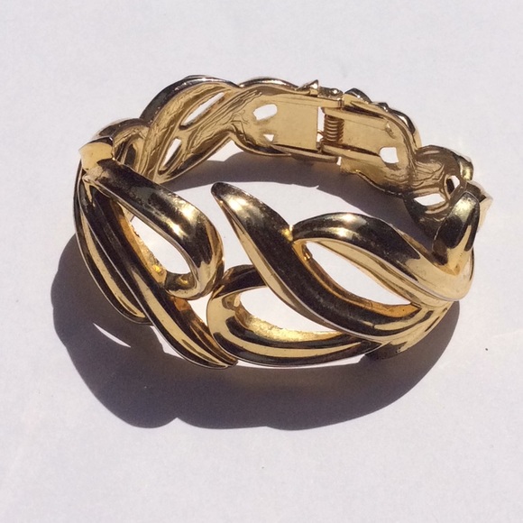 Fashion Jewelry | Hinged Goldtone Bracelet - Picture 1 of 7